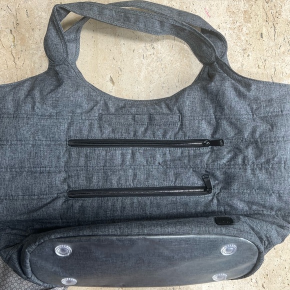 Women's Gondola XL Shoulder Bag, Heather Gray - Picture 5 of 14